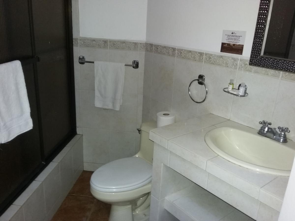 Casa San Bartolome Hotel San Bartolome Milpas Altas ภายนอก รูปภาพ