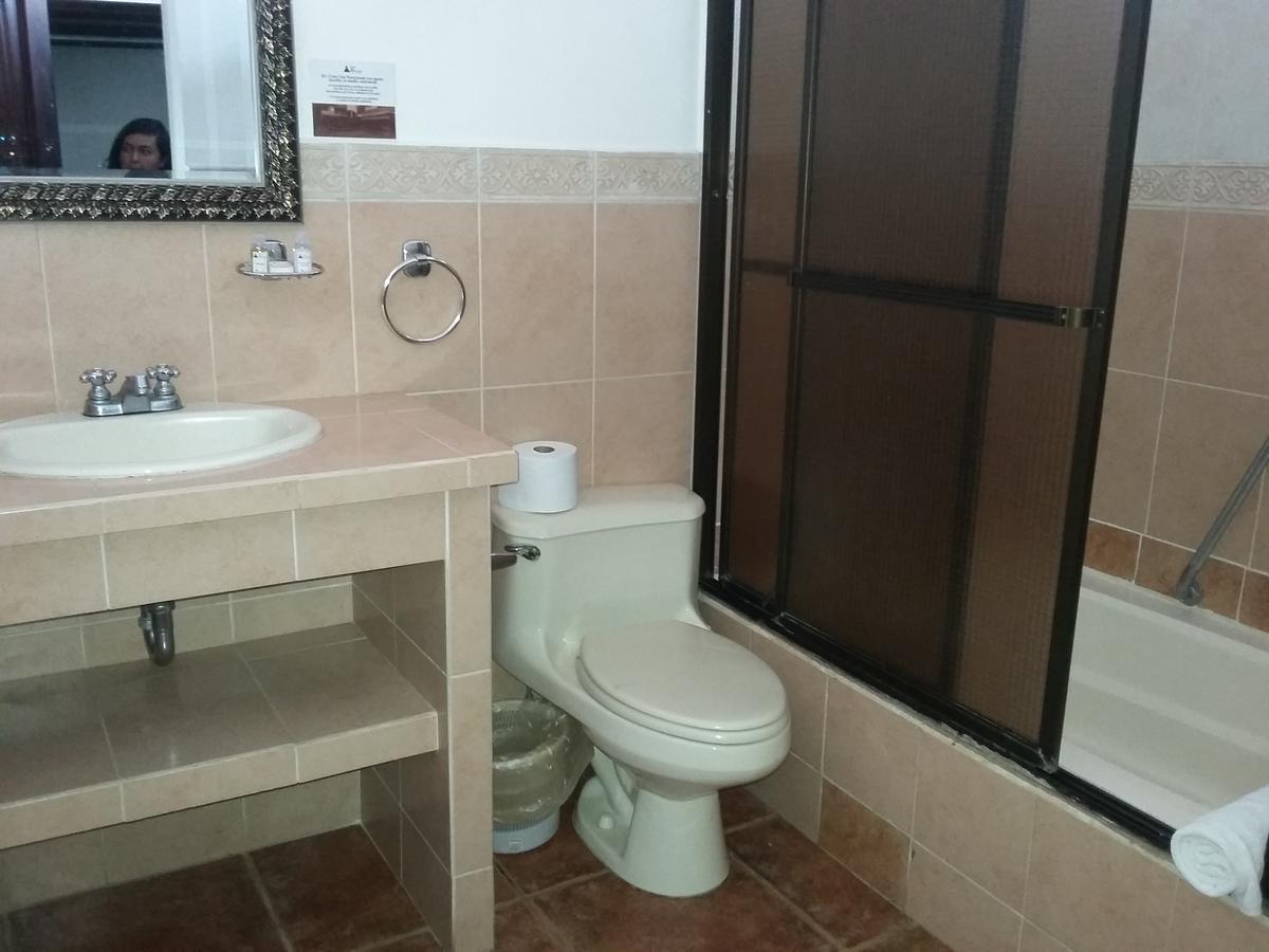 Casa San Bartolome Hotel San Bartolome Milpas Altas ภายนอก รูปภาพ