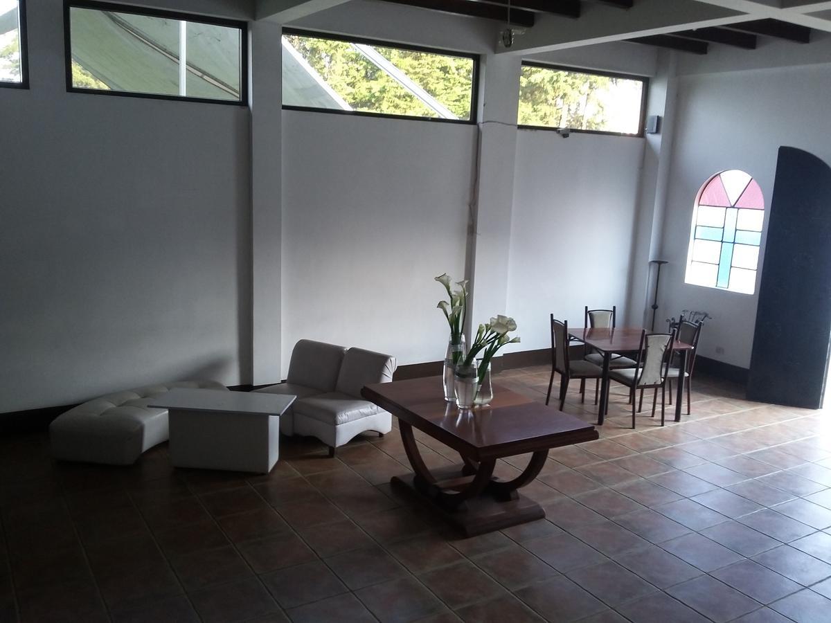 Casa San Bartolome Hotel San Bartolome Milpas Altas ภายนอก รูปภาพ